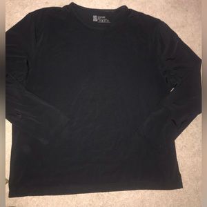 BVD. Long sleeve black shirt